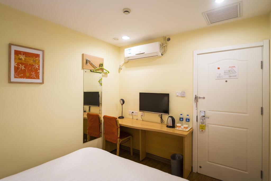 7Days Inn Kunming East Station Juhua Overpass Bagian luar foto