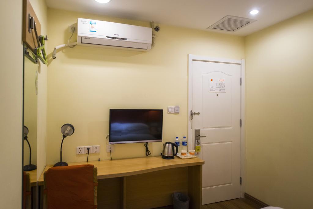 7Days Inn Kunming East Station Juhua Overpass Bagian luar foto